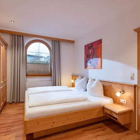 Erler Apartment *